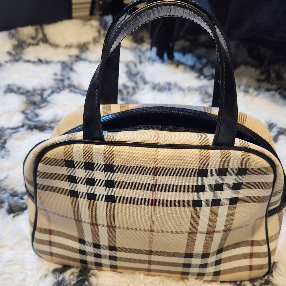 Vintage Nova Burberry tote purse